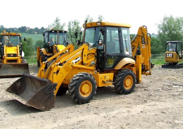 Koparko ładowarka JCB 2CX Streetmaster
