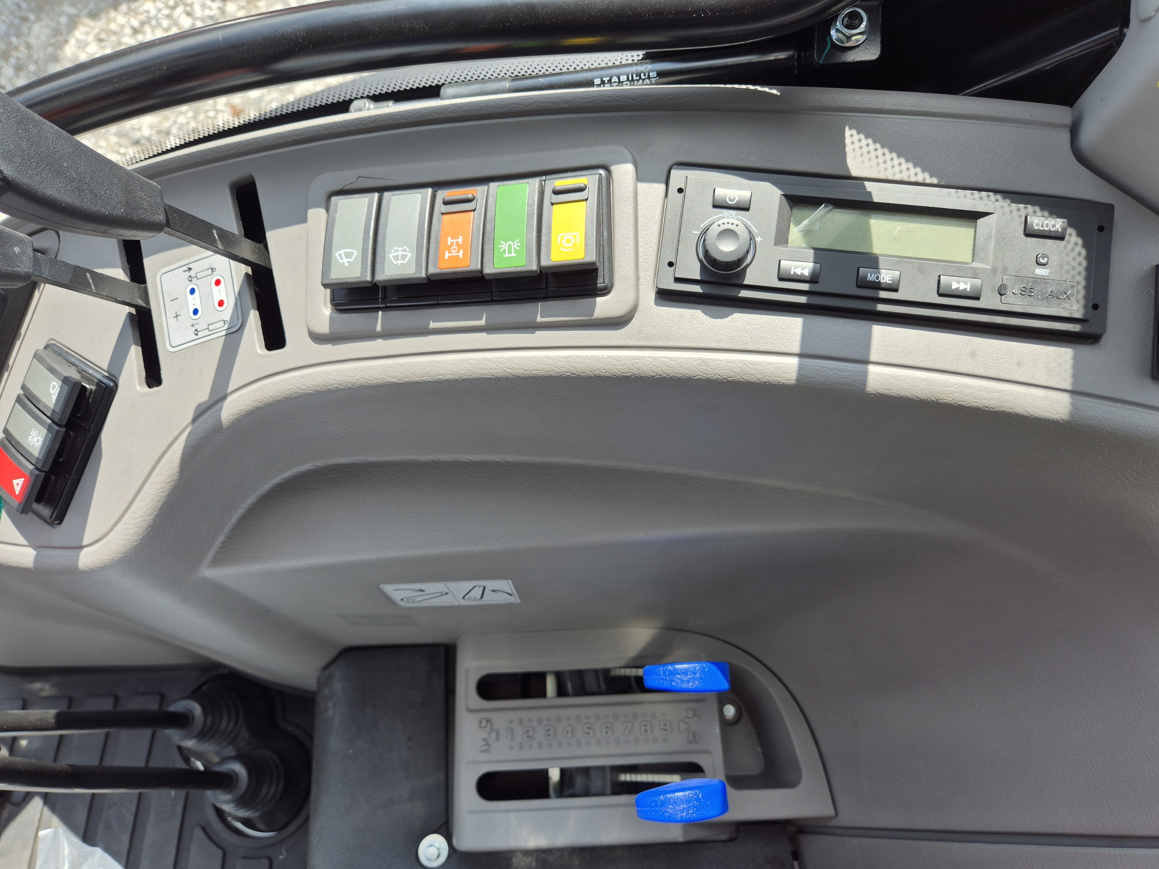 LOVOL M504 PREMIUM – Nowy ciągnik rolniczy 50KM /Gwarancja /Transport — zdjęcie 7