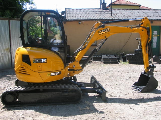 JCB 8030 ZTS - koparkikrakow.pl - 2011 rok — zdjęcie 5