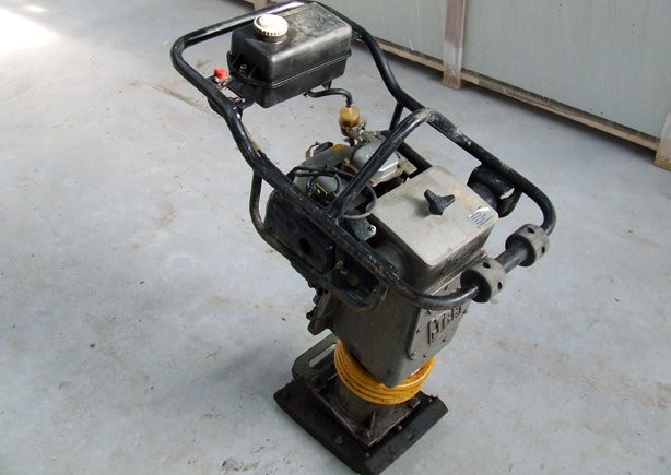 używana Stopa Wibracyjna JCB VMR 75 z roku 2007 — zdjęcie 2