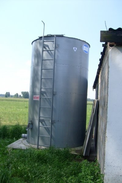 SILOS