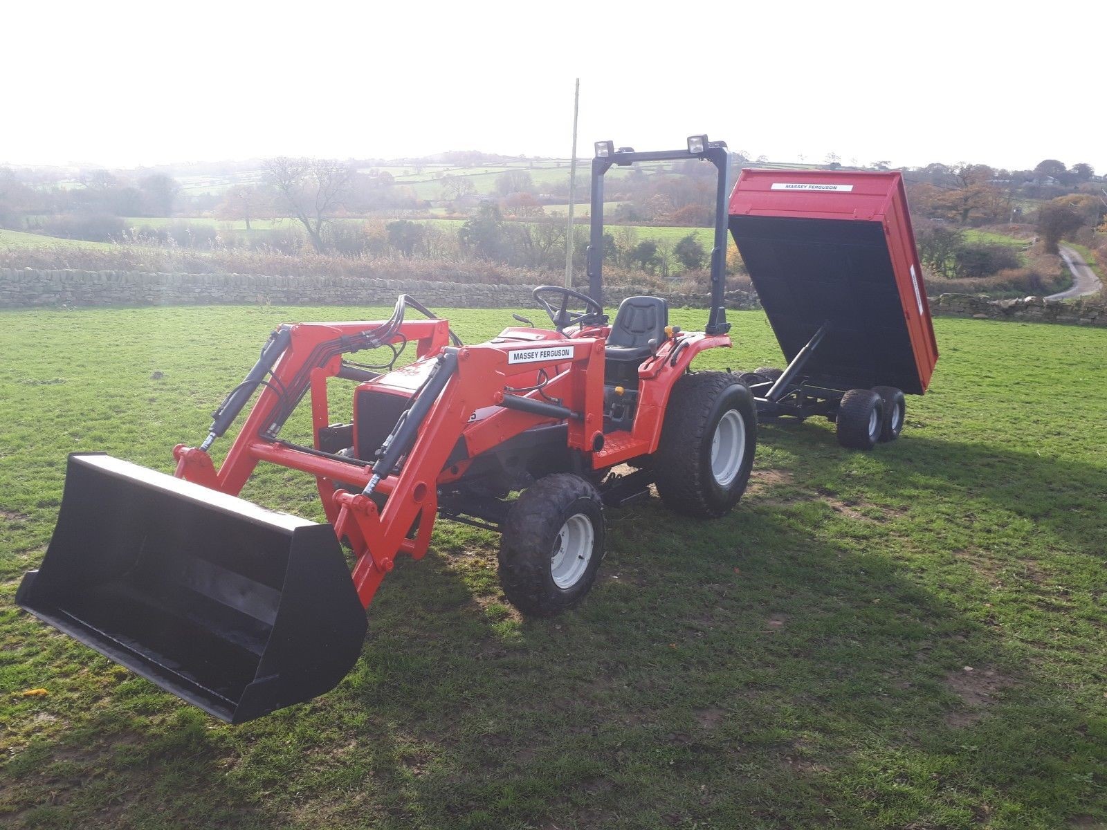 Ciągnik Massey Ferguson 1234MF5 - stan bardzo dobry  — zdjęcie 2