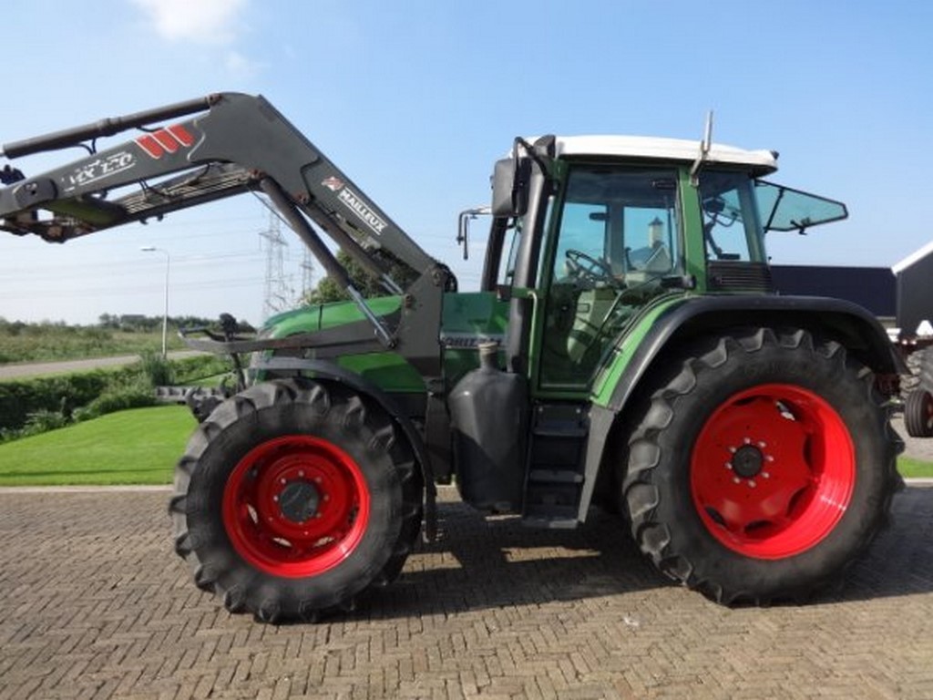 Ciągnik Fendt 711 Vario — zdjęcie 2