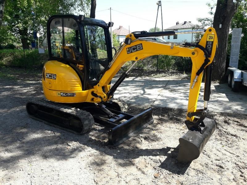 JCB 8025 - koparkikrakow.pl - 2011, 2014 rok — zdjęcie 5