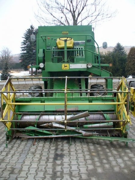 Kombajn zbożowy John Deere 945 z turbem,3m — zdjęcie 1