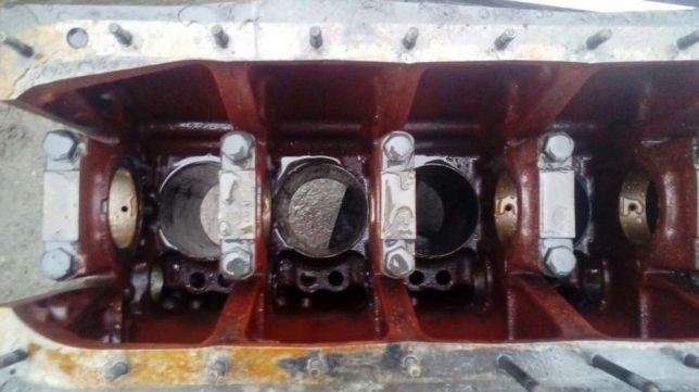 Blok silnika d 226 części Renault 133,14 120,14 145,14 160,94 180,94 — zdjęcie 3