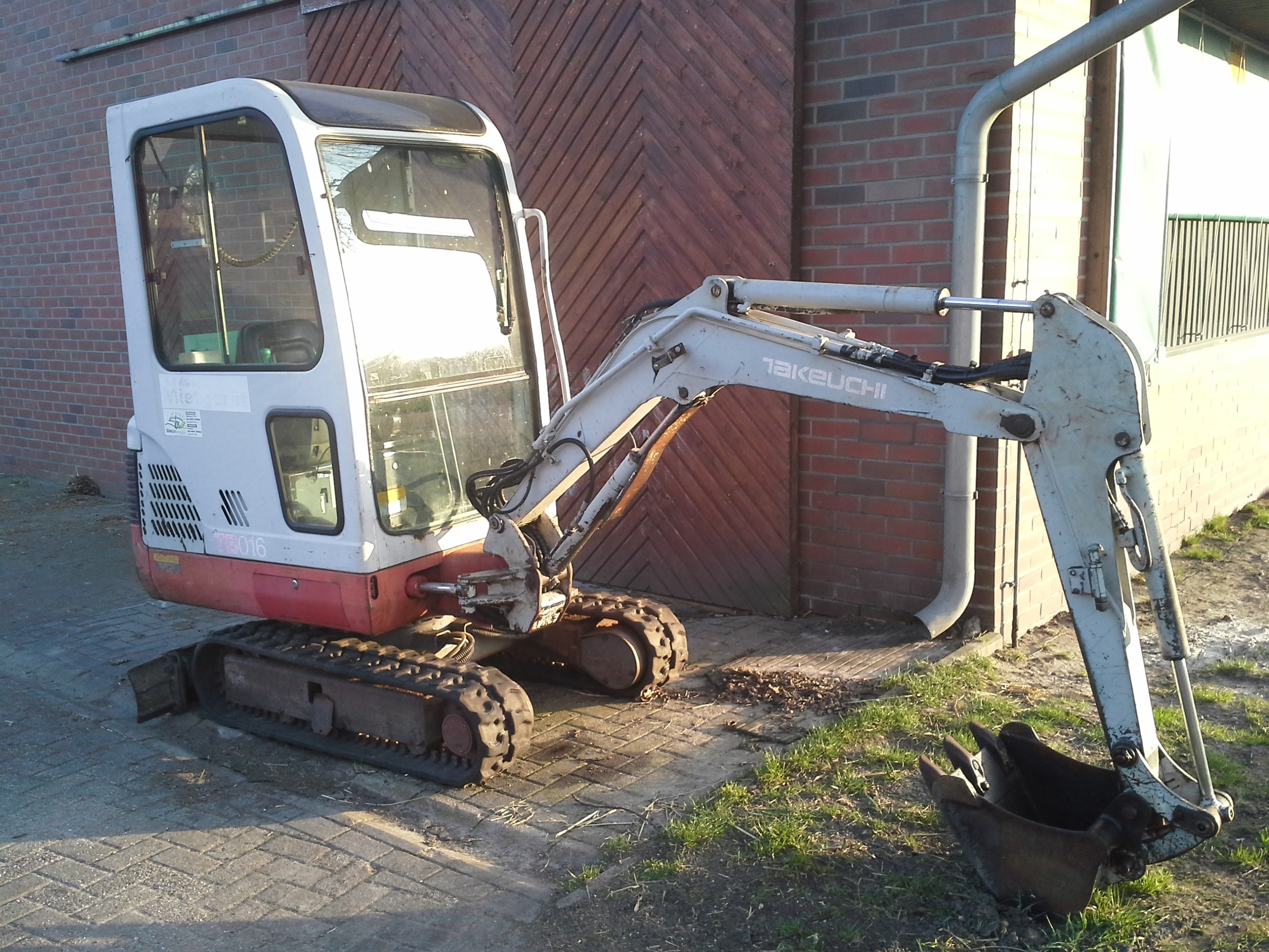 sprowadzam sprzęt budowlany Matbrobo Merlo Manitou JCB CAT i inne — zdjęcie 6