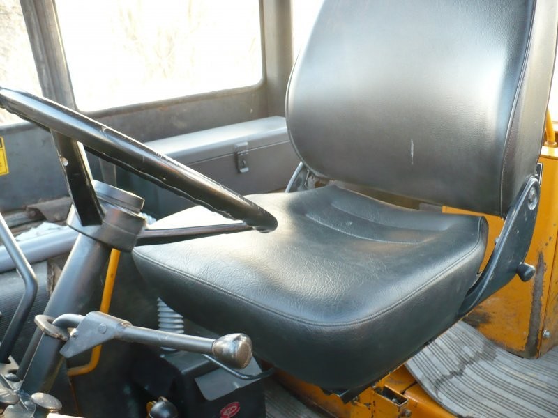 KOPARKO ŁADOWARKA CASE 580 F — zdjęcie 4