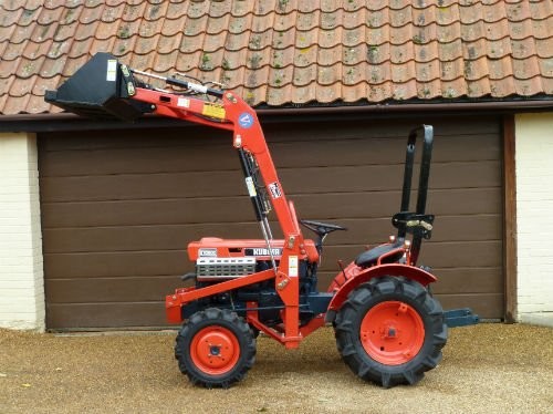 Kubota B-70I00 - 2008 — zdjęcie 1