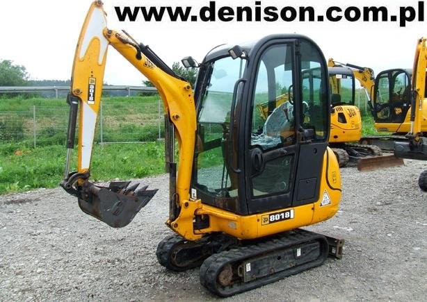 Minikoparka gąsienicowa JCB 8018 z roku 2010