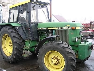 John Deere 3040 — zdjęcie 1