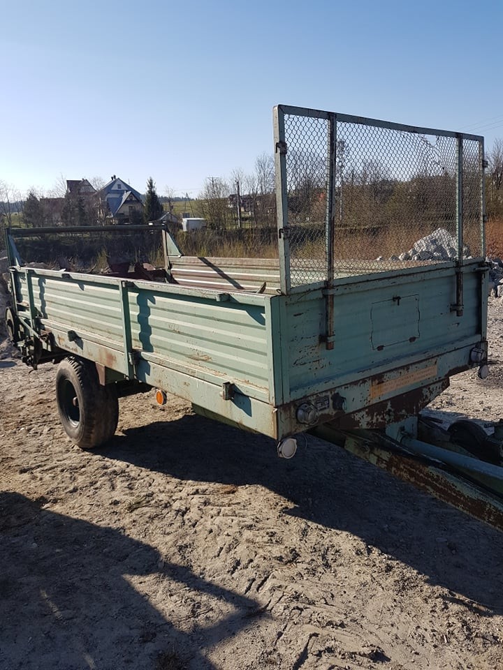 Sprzedam dwa rozrzutniki. — zdjęcie 3