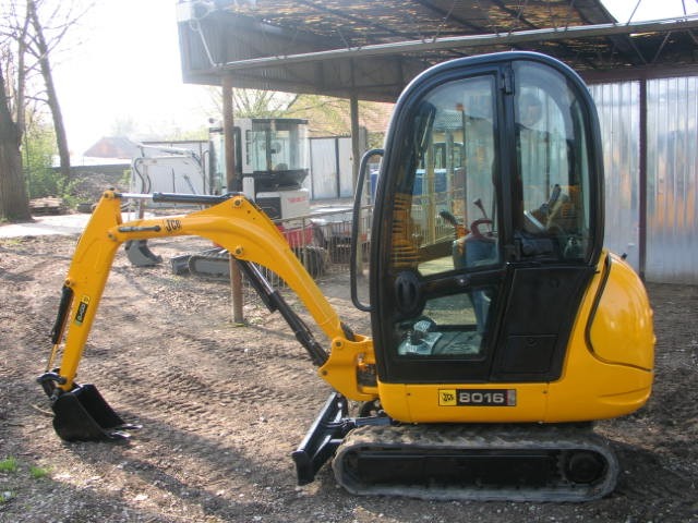 Koparka / Minikoparka JCB 8016 2007 rok — zdjęcie 4