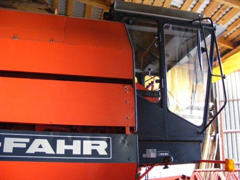 KOMBAJN ZBOŻOWY DEUTZ FAHR 1320 — zdjęcie 4
