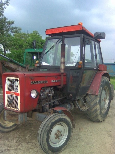 Sprzedam ciągnik rolniczy Ursus C-355 — zdjęcie 1