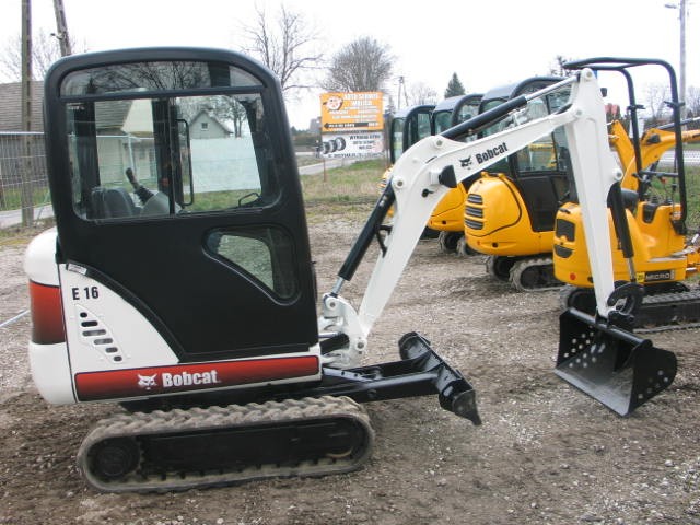 Koparka / minikoparka Bobcat E16 2013 rok — zdjęcie 1