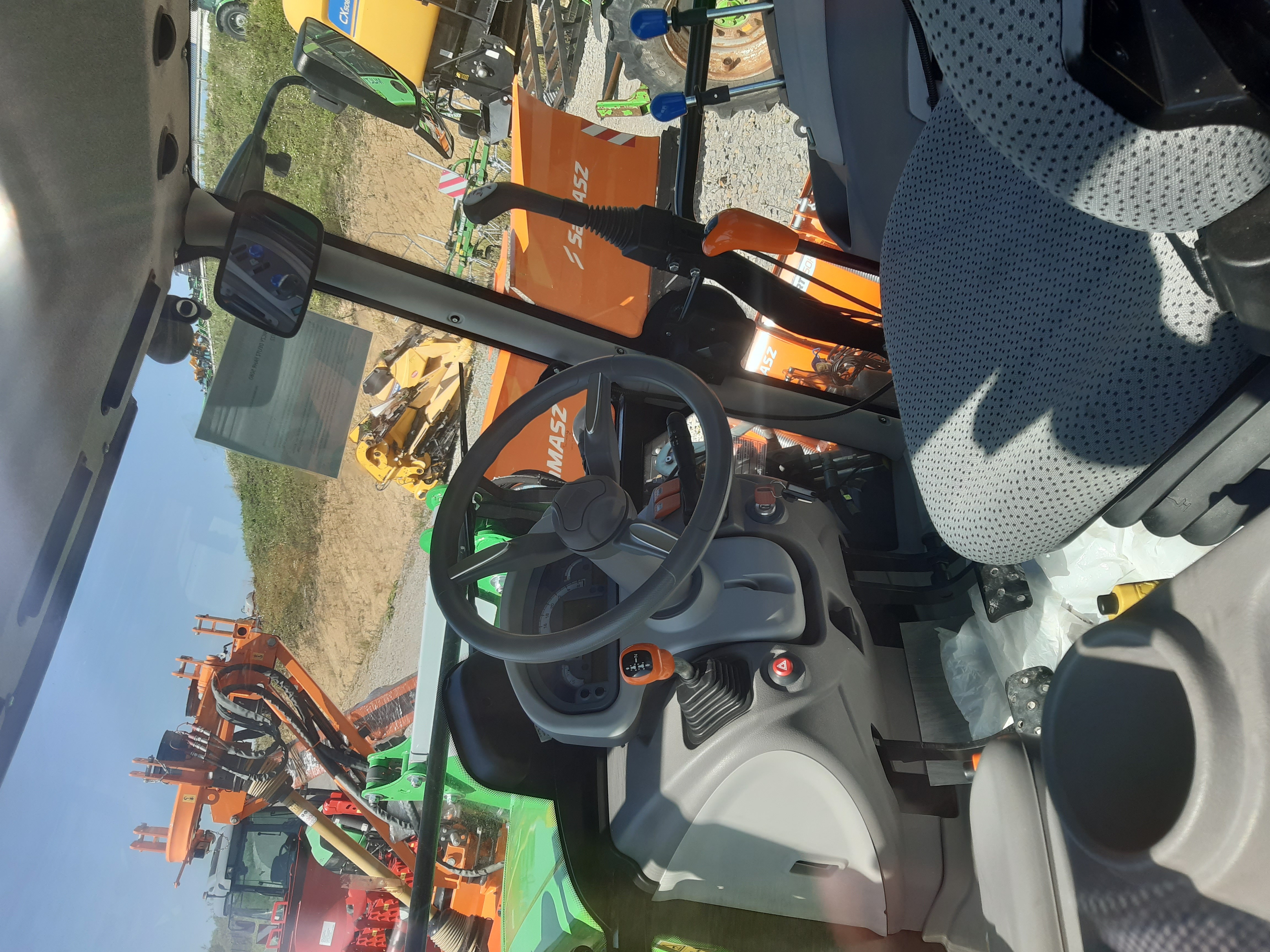 Ciągnik rolniczy Deutz Fahr 5080 używany — zdjęcie 4