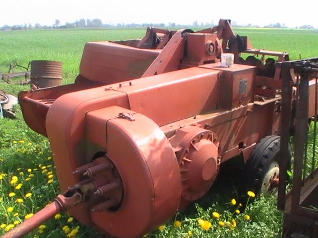 Massey Ferguson prasa 20-08 - 1988