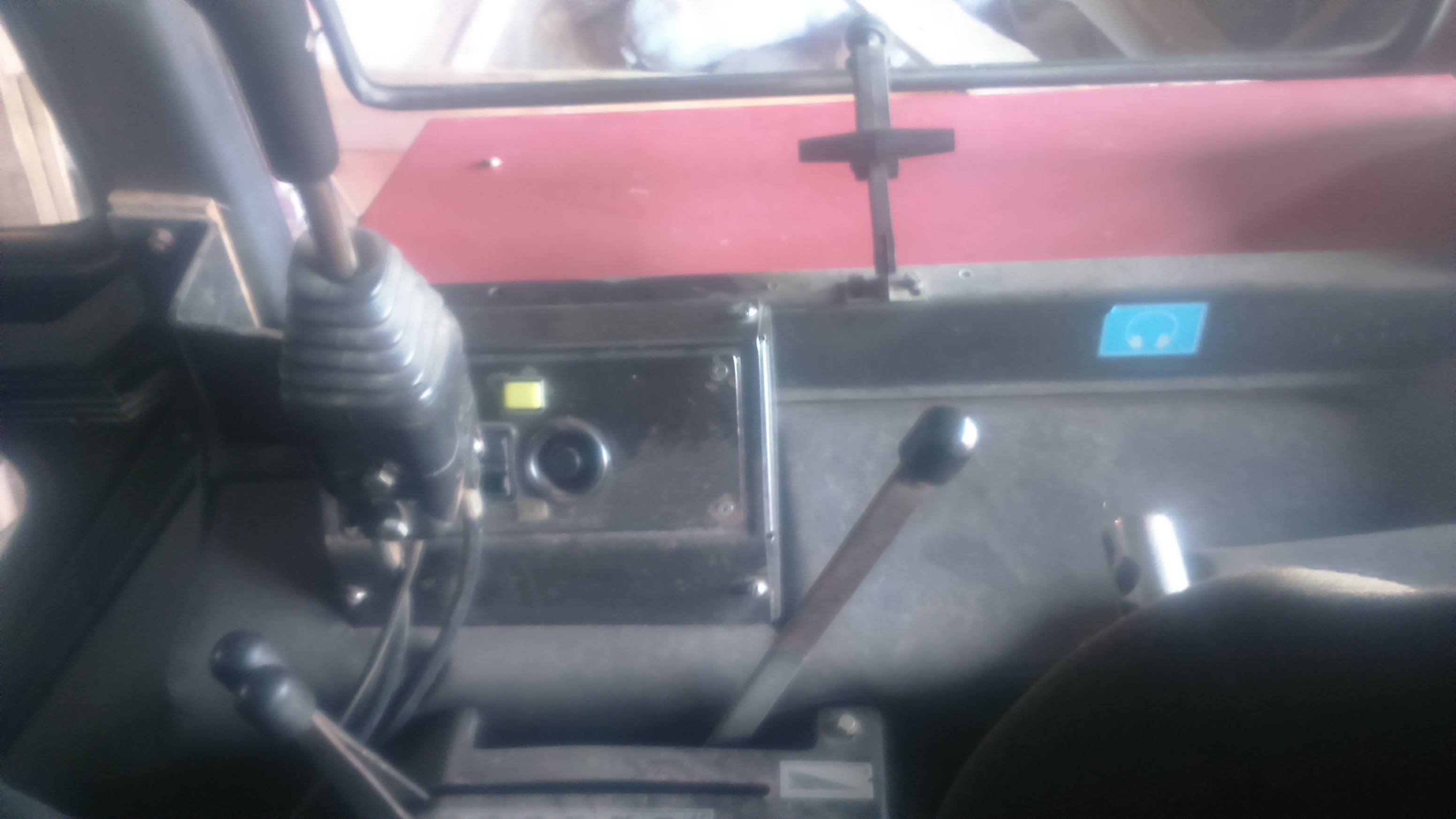 MTZ Belarus 952 +TUR i chwytak so bel łycha i krokodyl bardzo zadbany. — zdjęcie 1