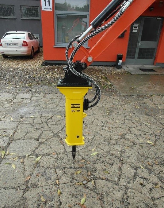 Młot hydrauliczny 100 kg Atlas Copco EC 40T do minikoparki — zdjęcie 2