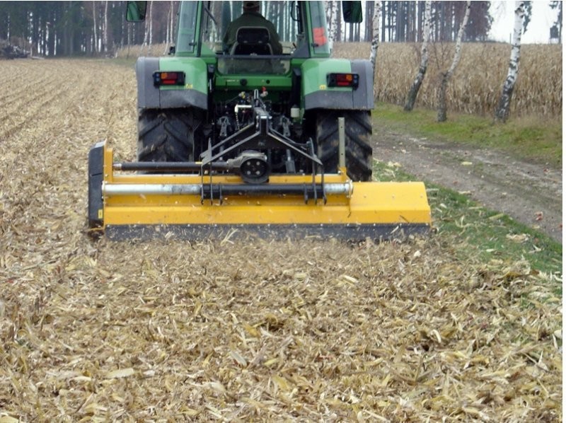 KOSIARKI I NOŻE BIJAKOWE — zdjęcie 1
