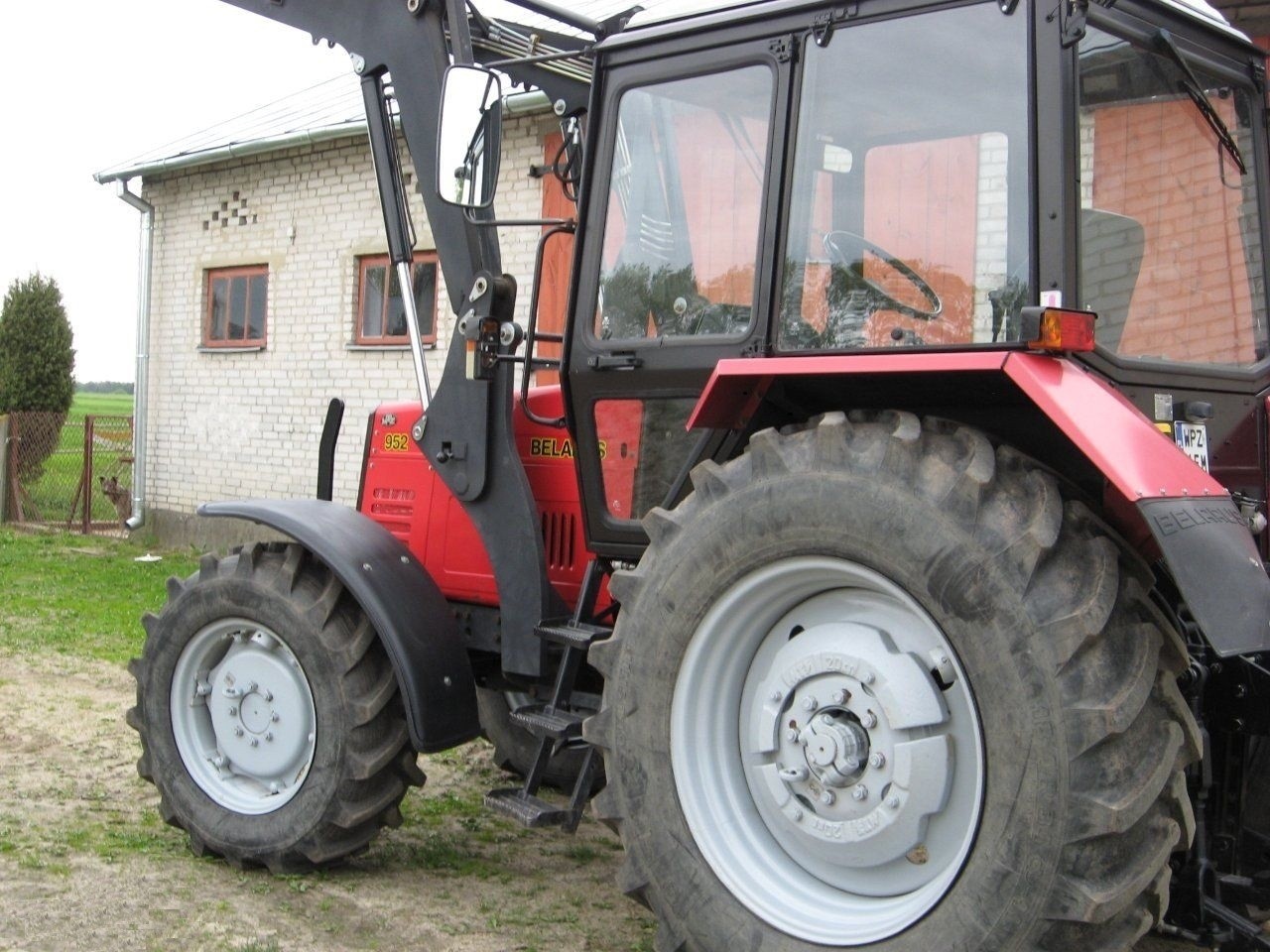 Belarus 9 5 2  Ciagnik — zdjęcie 2