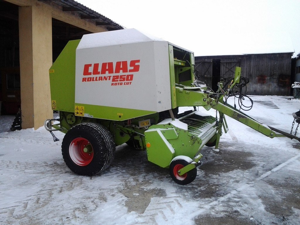 Claas Rollant 250 Roto Cut - 2000 — zdjęcie 2