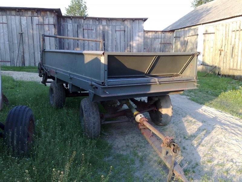 Rozrzutnik obornika 4,5t — zdjęcie 1