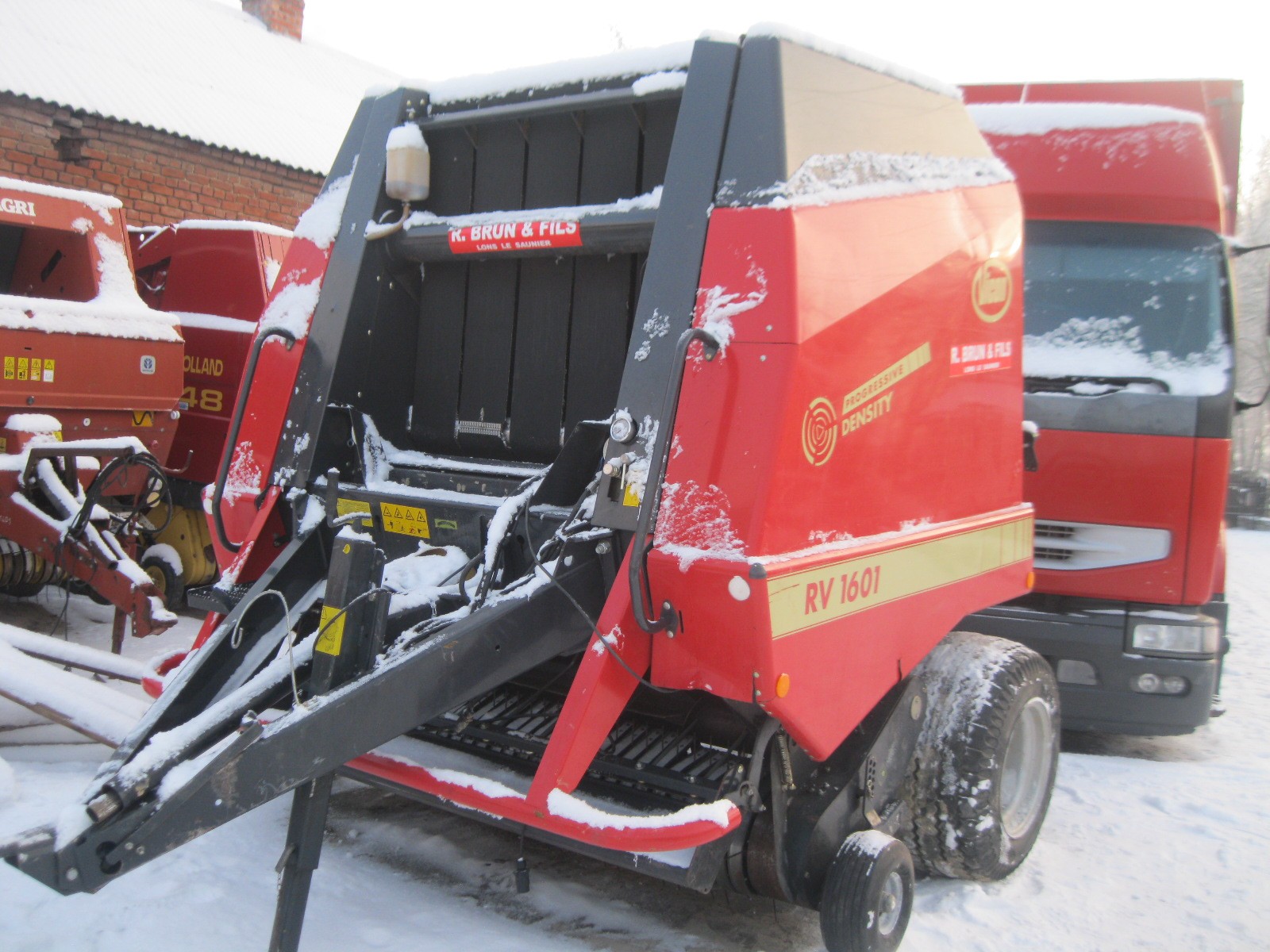 Prasa rolująca John Deere,Claas,Vicon,Deutz ,Gallignani,New Holland — zdjęcie 11