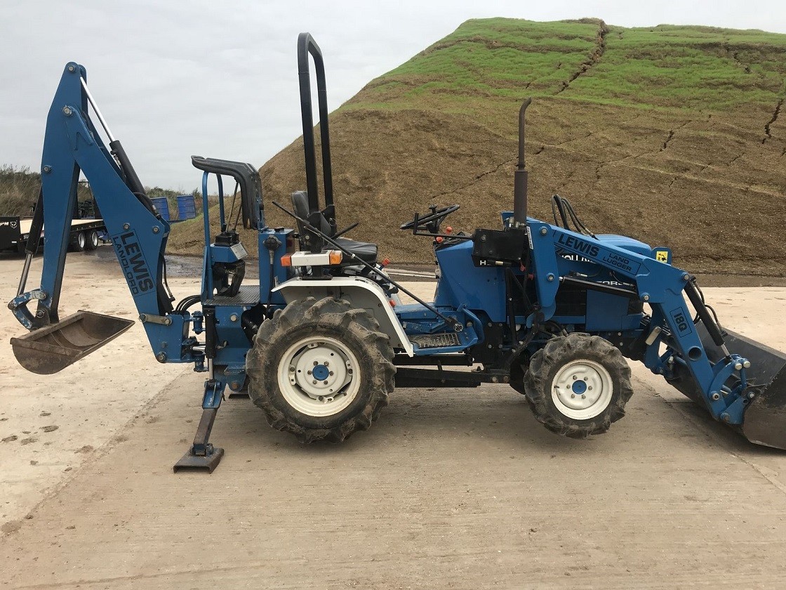 Newholland I2/20  + ładowacz czołowy — zdjęcie 1