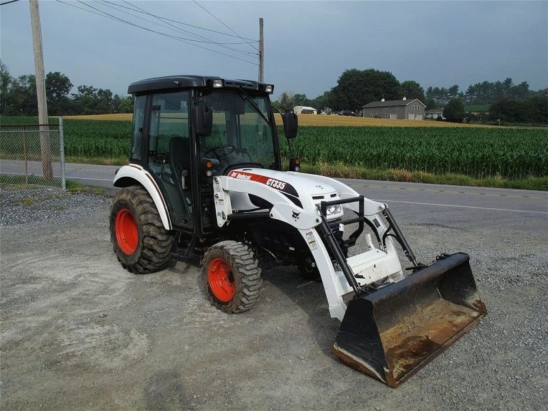 2009 BOBCAT CT335 — zdjęcie 1