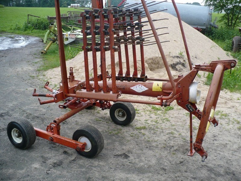 Zgrabiarka KUHN, tandem — zdjęcie 1