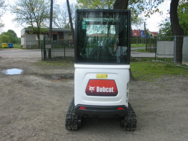 Mini koparka Bobcat E17 - 2014 - jak nowa — zdjęcie 5