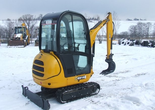 sprzedaż Minikoparka  JCB 8018 z roku 2010 — zdjęcie 3