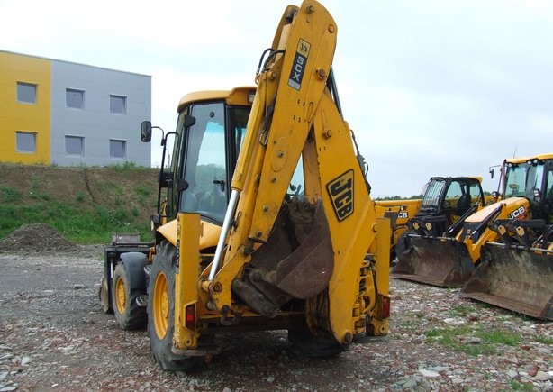 JCB 3CX Sitemaster PC z roku 2005 \\ — zdjęcie 3