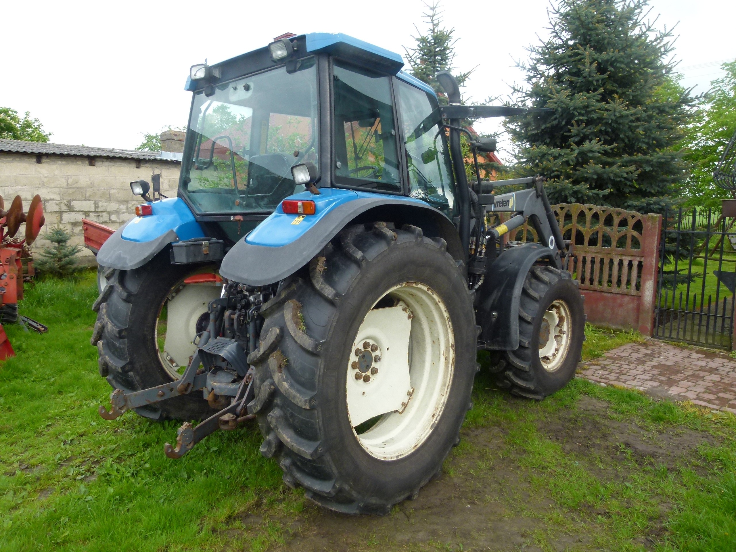 Ciągnik Rolniczy NEW HOLLAND TS90 2000r. — zdjęcie 2