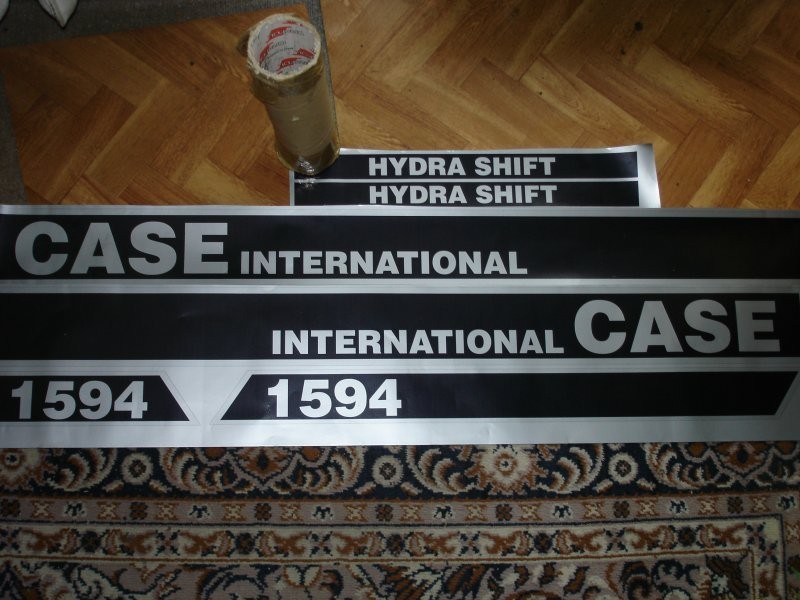 Naklejki nowe do Case 1594 lub innego kompletne