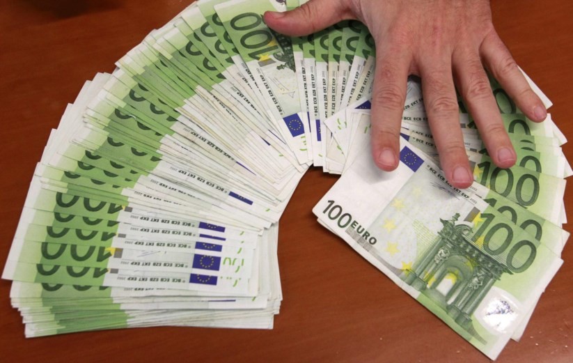 Daję wiarę wszystkim poważnym szczerym ludziom i mam dobry moralność