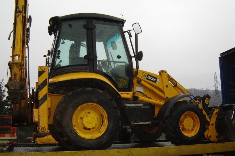SUPER CENA------Koparkoładowarka JCB 3CX Contarcor — zdjęcie 1