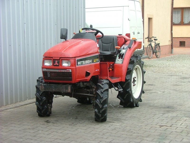 Mini Traktorek Mitsubishi MT165, 16KM, 4x4 — zdjęcie 3