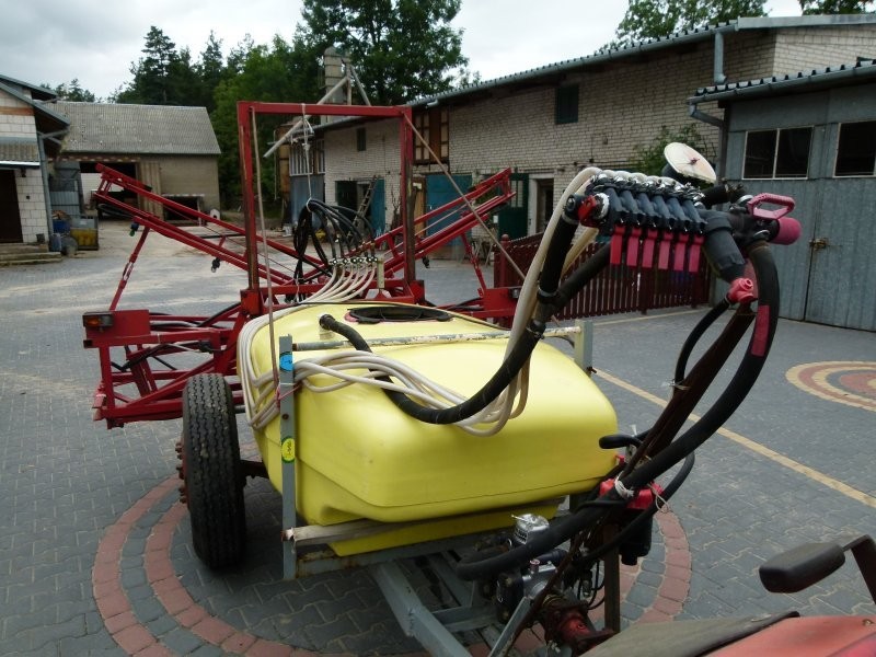 Opryskiwacz polowy 1200 l — zdjęcie 1