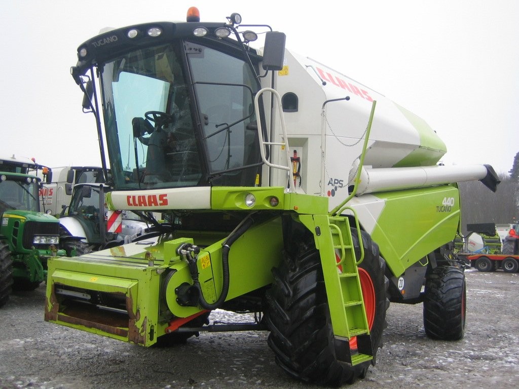 Claas Tucano 440 6,6m vario - 2007 — zdjęcie 1