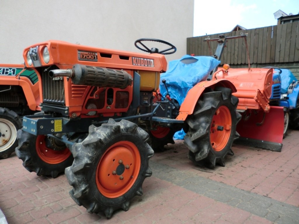 Kubota B 7001D.  — zdjęcie 5