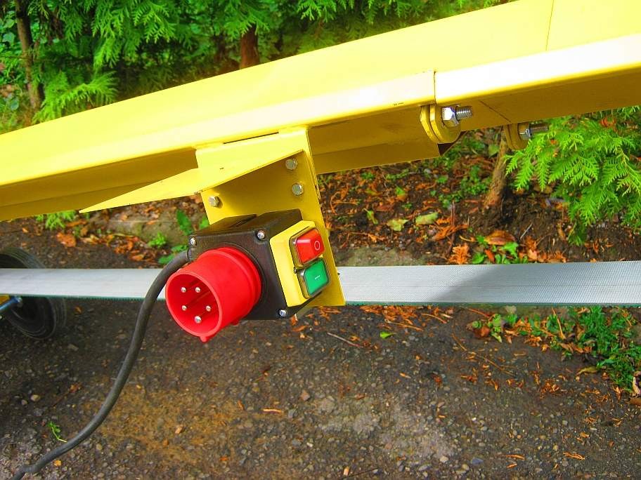 TAŚMOCIĄG MOBILNY DO TRANSPORTU DREWNA ŁUPANEGO, ZRĘBKI, WIóRóW ITP — zdjęcie 3