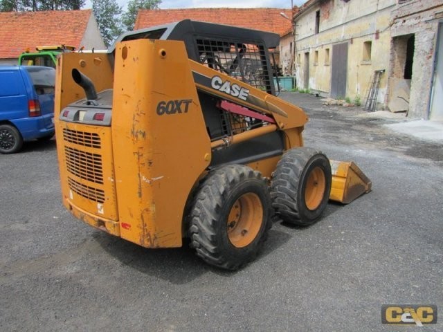 CASE 60XT — zdjęcie 3