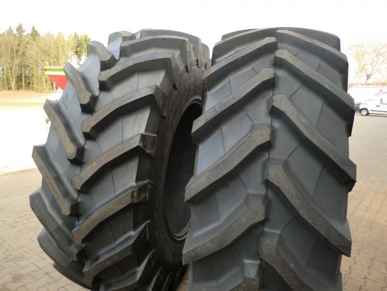 Trelleborg M900 - 710/75R42 — zdjęcie 1