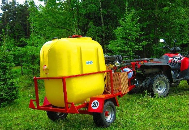 OPRYSKIWACZ SPALINOWY NA PRZYCZEPIE JEDNOOSIOWEJ, 400L, 6,5 kM,  — zdjęcie 5