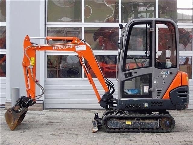 Hitachi ZX16 Mini koparka — zdjęcie 1