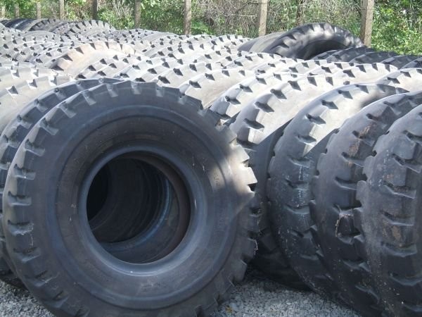Kran Reifen 16.00 R 25 Michelin — zdjęcie 1
