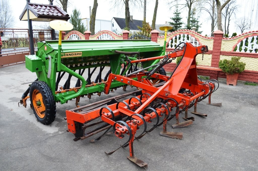 Amazone D7 SPECJAL 30 - 2000 — zdjęcie 1